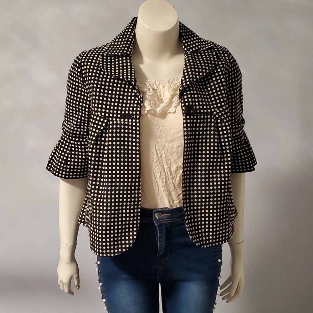 Polka-dot black and white blazer